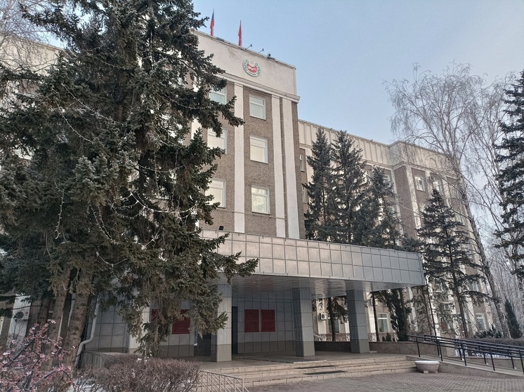 После полугода сопротивления Коновалов подписал закон о межбюджетных отношениях