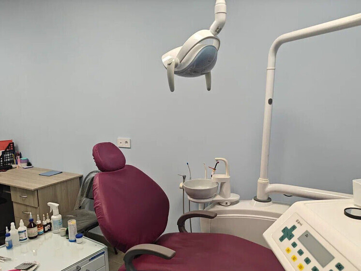 В Снежном открылось обновлённое детское стоматологическое отделение после первого за 35 лет капитального ремонта