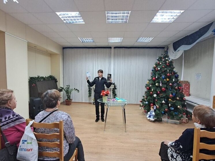 Автоинспекторы рассказали о правилах дорожного движения серпуховичам с ОВЗ