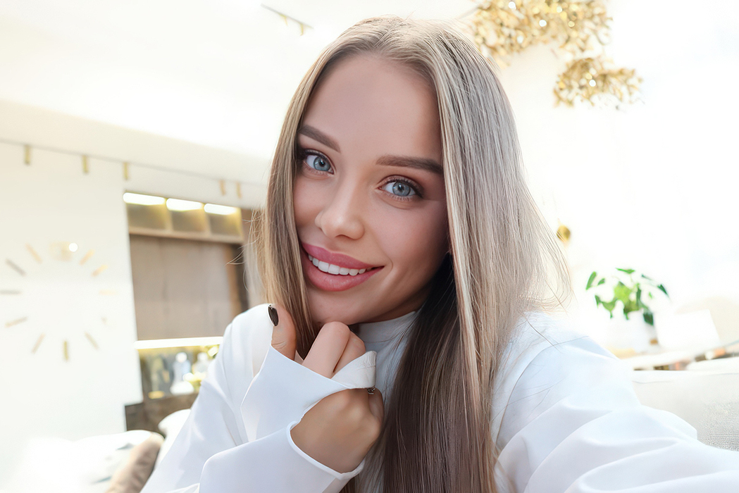 Баринов определился с клубом: красавице-жене пойдут новые цвета