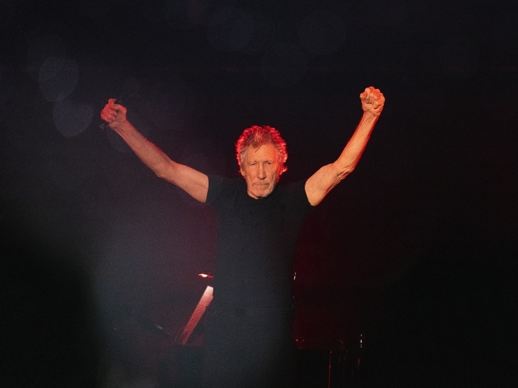 Конфликт между семьей Оззи и Уотерсом приобрел «печатные» формы в мерче