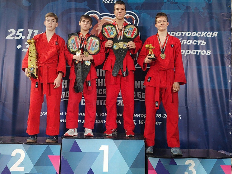 Два котласских спортсмена победили в первенстве мира по универсальному бою