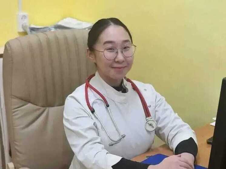 10 молодых специалистов начали работу в Среднеколымской ЦРБ