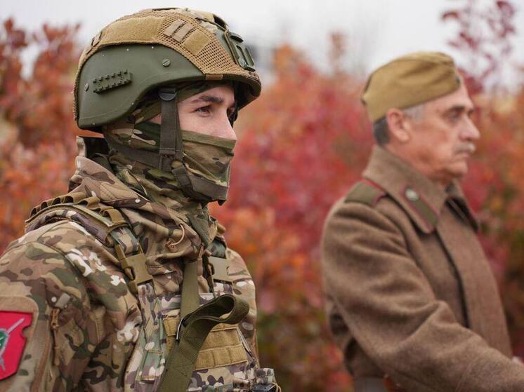 Губернатор Балицкий почтил память Неизвестного Солдата