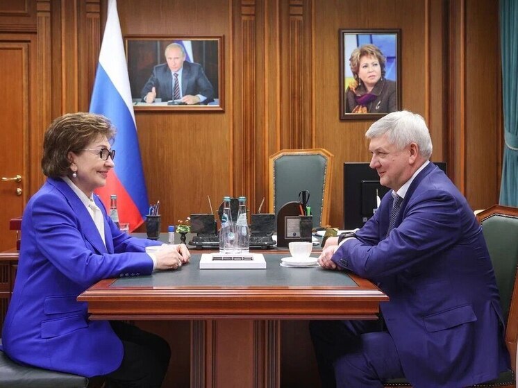 Из Москвы с поддержкой: Гусев дал старт воронежскому медиафоруму с участием звезд индустрии