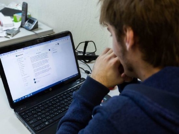 Опрос показал: 92% работающих новосибирцев испытывают тревогу из-за работы