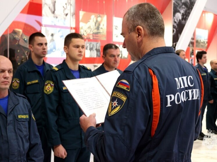 В Туле приняли присягу новые пожарные