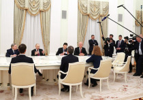 Завершилась встреча президента России Владимира Путина со спецпосланником президента США Стивом Уиткоффом и зятем американского лидера Джаредом Кушнером