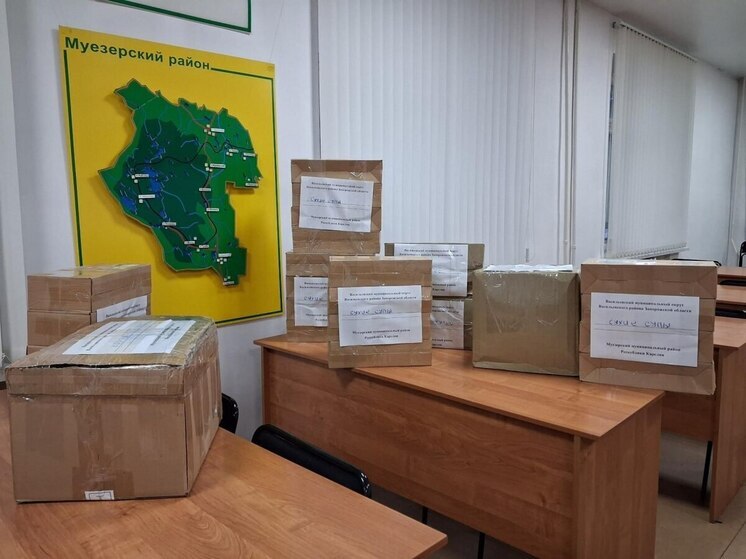 Жители районов Карелии собрали посылки для отправки в Васильевку