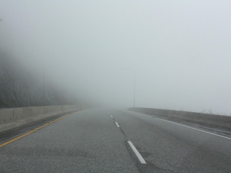 Жителей Башкирии предупредили о тумане на дорогах