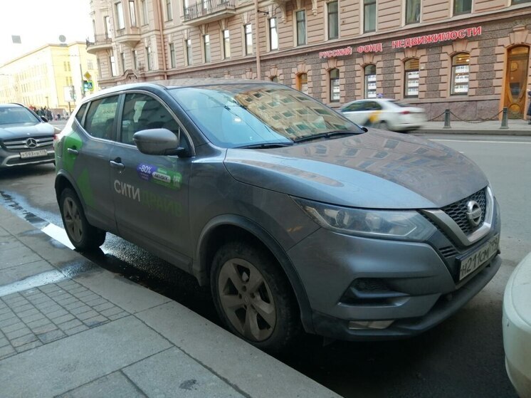 Петербуржец потратил около 200 тысяч рублей на каршеринг за месяц