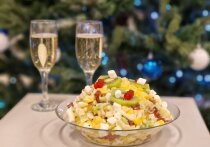 Вы смотрите на праздничный стол с оливье, селедкой под шубой и мандаринами, и вас охватывает чувство, далекое от радости: тошнота, апатия, полное отсутствие аппетита