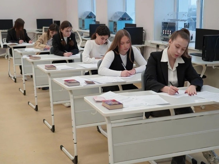 Более 4500 выпускников написали итоговое сочинение в Рязанской области