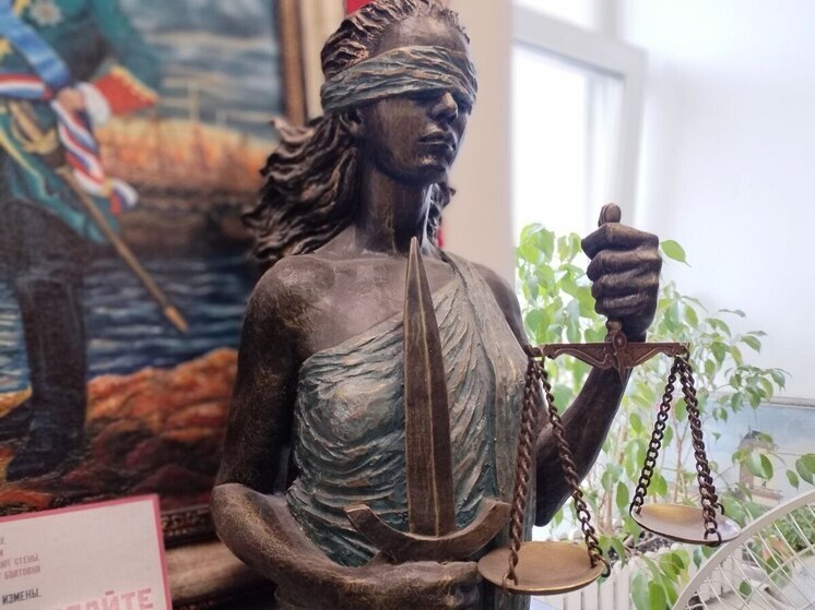 Суд отправил убийцу петербургского активиста в колонию