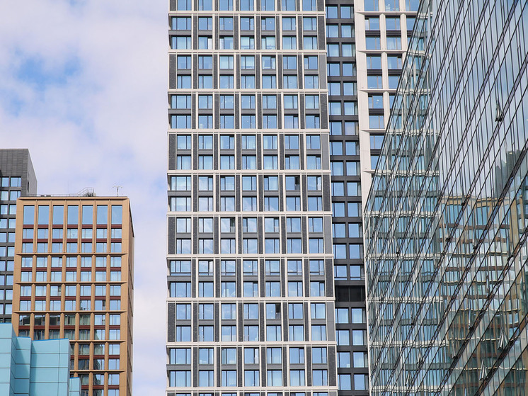 Цены на элитные новостройки в центре Москвы выросли вдвое и превысили 2 млн руб. за кв.м