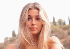 Испанская модель раскрыла новые подробности о своем участии в скандальной вечеринке Ямаля: фото красотки