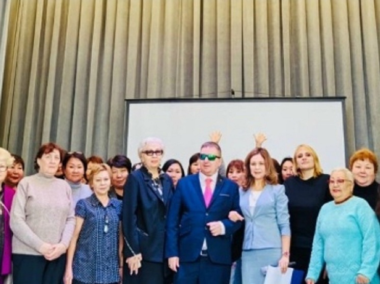 «В России с любовью»: В Калмыкии прошел концерт Виктора Тартанова