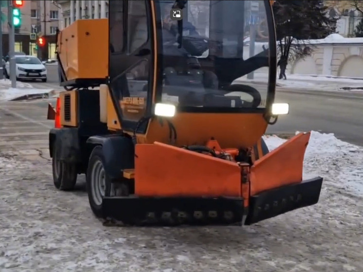 1 266 тонн снега вывезли томские коммунальщики с улиц города за сутки