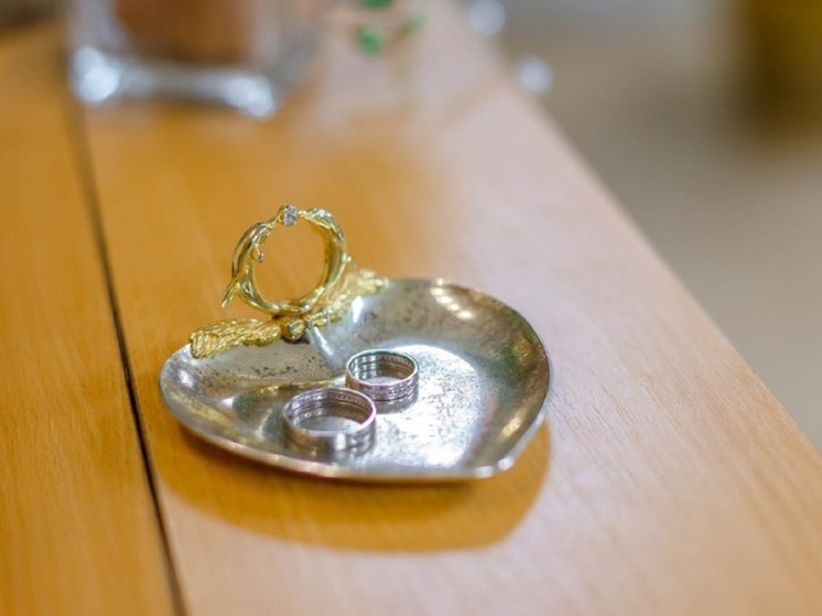 От венца до развода: о традициях русских свадеб расскажут в приморской библиотеке БУК