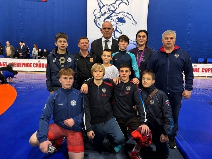 В Мурманске юные борцы из Гусь-Хрустального взяли три награда престижного турнира
