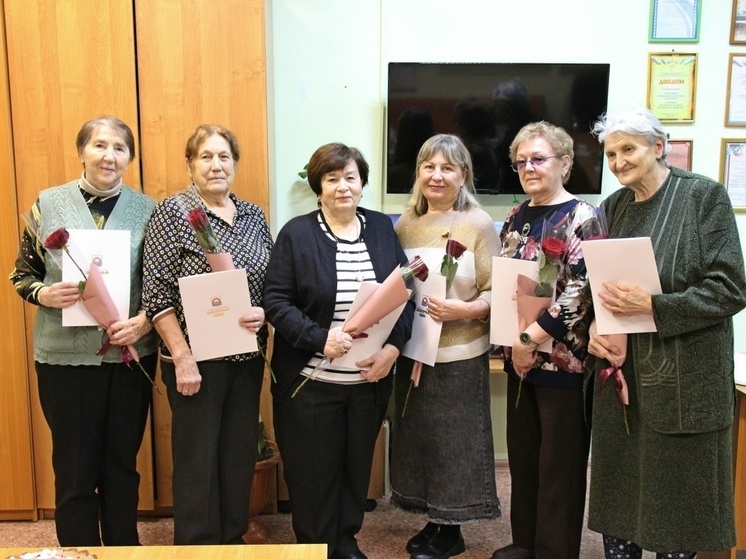 В НАО поощрили активистов Совета ветеранов поселка Искателей