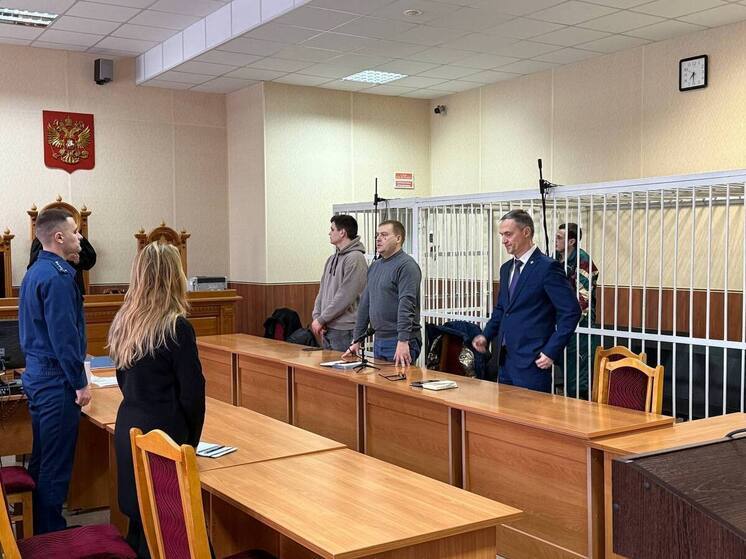 Двое жителей Новосибирска получили 10 и 12 лет колонии за убийство, совершённое группой лиц