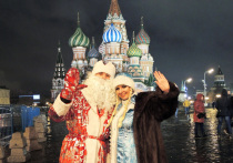 На Новый год необходимо поздравить любимого папу, и «МК» сделал своеобразную шпаргалку, которая поможет вам в этом деле.