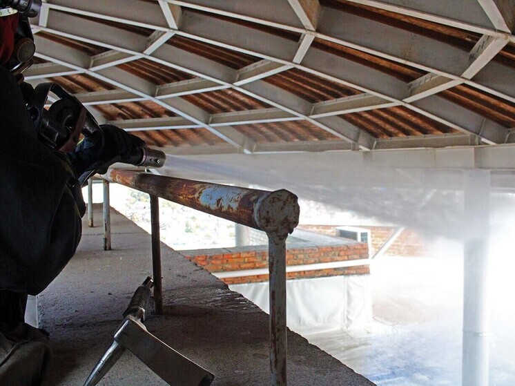 В Советском округе Омска загорелся производственный цех