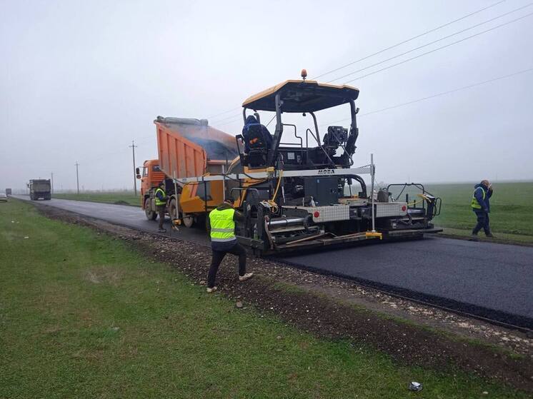 Завершилось восстановление дорожного покрытия в херсонском посёлке Питомник