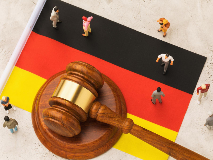 Германия — Цена лжи: десять лет у порога