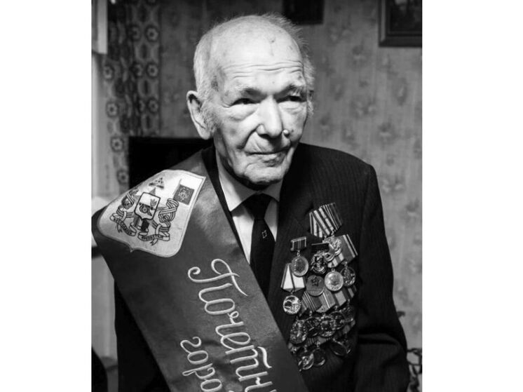 Губернатор выразил соболезнования по поводу смерти Почетного гражданина Смоленска