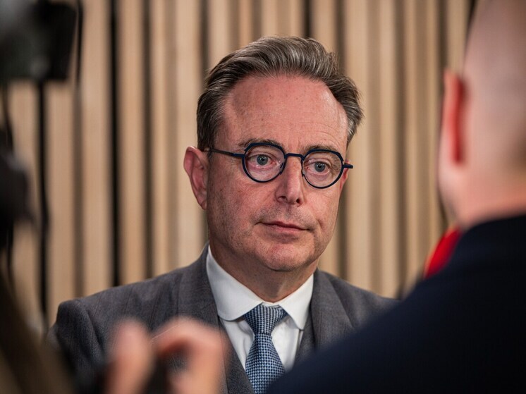 «Агент Путина» в ЕС: премьер Бельгии открыто заговорил о победе России и отказался грабить Москву