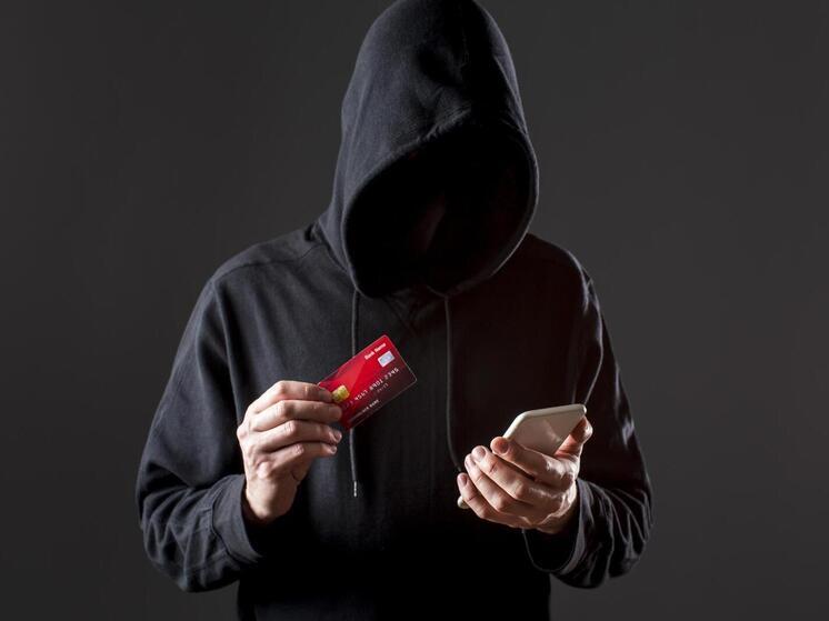 Житель Томской области лишился 135 тысяч рублей при покупке автомобиля в интернете