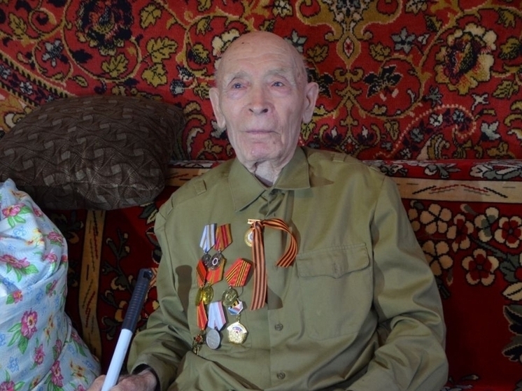 В Хакасии скончался 95-летний ветеран труда Семен Шаталов