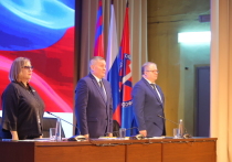 Губернатор Волгоградской области Андрей Бочаров принял участие в 29-й отчетно-выборной конференции областного Совета профсоюзов. В мероприятии также участвовали заместитель председателя Федерации независимых профсоюзов России Сергей Некрасов и полномочный представитель ФНПР в Южном федеральном округе Дмитрий Чуйков.