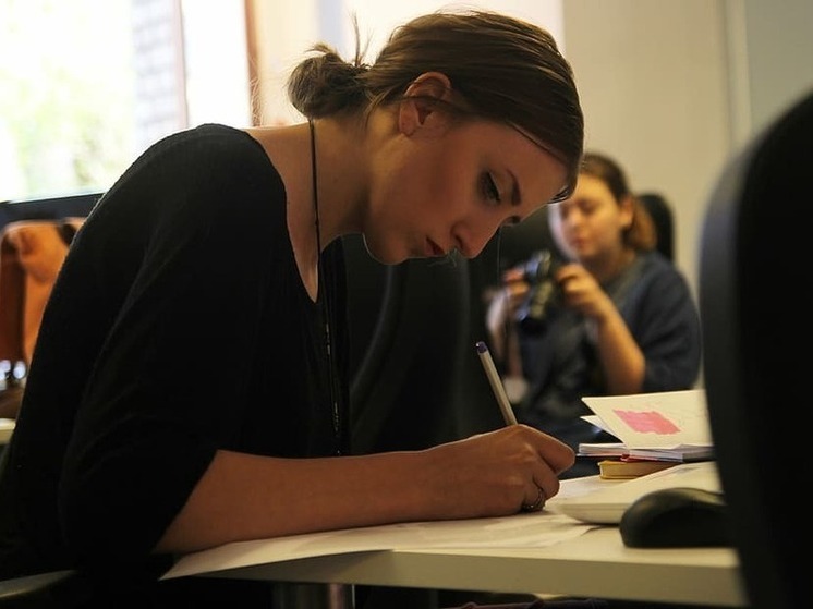 Более четырехсот школьников из Мариуполя участвуют в муниципальном этапе Всероссийской олимпиады