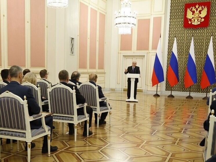 Ученые из Петербурга получили премии от Правительства РФ в Москве