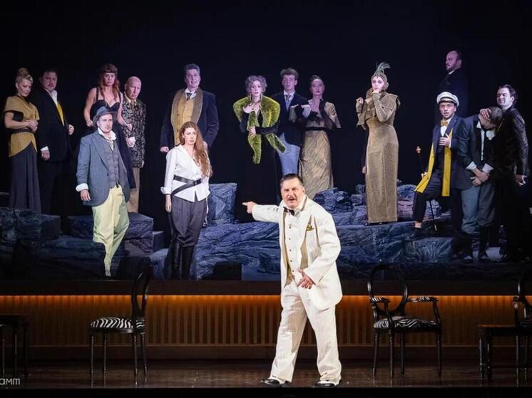 РАМТ представил спектакль «ИИ» о жизни, войне и человеческих интересах