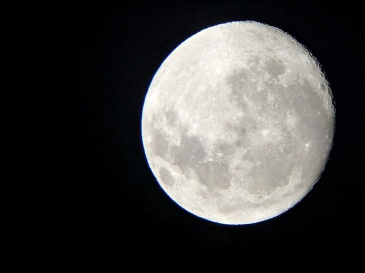 В ночь с 4 на 5 декабря жители Алтая смогут увидеть последнее суперлуние этого года