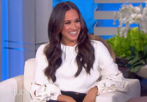 Специальный рождественский выпуск Меган Маркл на популярной стриминговой площадке, задуманный как праздничное умиротворяющее шоу, у части зрителей вызвал лишь недоумение и чувство глубокого отвращения от того идеального, выхолощенного и безупречно скучного мира, который в нём представлен