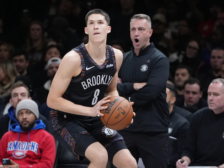 В ночь с 3 на 4 декабря по московскому времени «Бруклин Нетс» с Егором Дёминым одержал победу над «Чикаго Буллз» в выездном матче регулярного чемпионата Национальной баскетбольной ассоциации (НБА). Счёт встречи — 118:110 в пользу гостей. Это вторая победа подряд для команды из Нью-Йорка, что стало первым подобным случаем в нынешнем сезоне-2025/2026. Накануне, в ночь с 1 на 2 декабря, «Нетс» выиграли дома у «Шарлотт Хорнетс» со счётом 116:103.