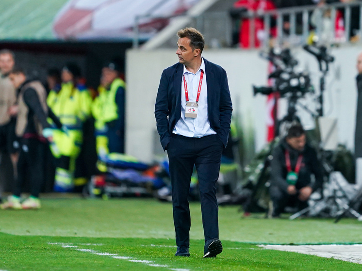 Карлос Алос оставил пост главного тренера сборной Белоруссии по футболу