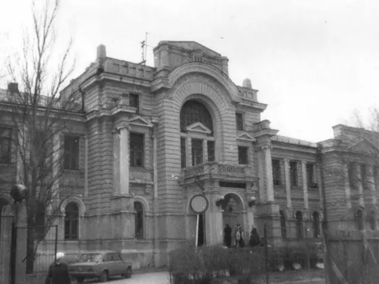 В Ростове не смогли найти подрядчика для реставрации исторического здания бывшего окружного суда