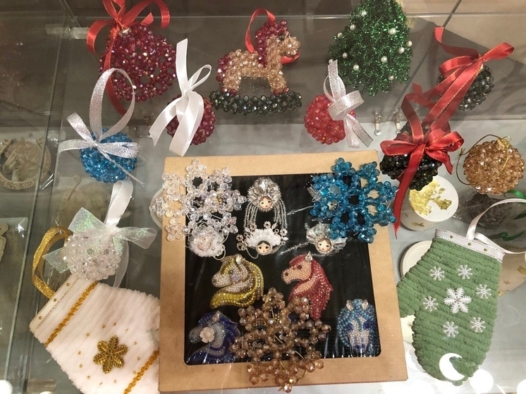 В столице Хакасии откроют новогоднюю ярмарку вместе с двумя выставками