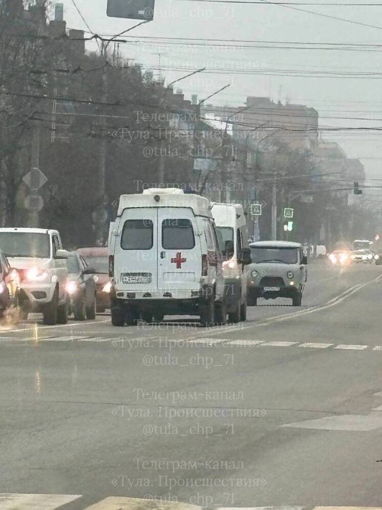 За рулем микроавтобуса в Туле внезапно умер водитель