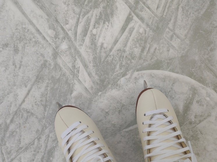 Для массовых катаний на катке в Тосно выделили пять дней в неделю