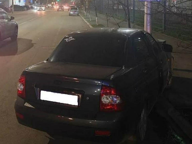 В центре Рязани водитель «Приоры» сбил женщину 3-летним ребёнком