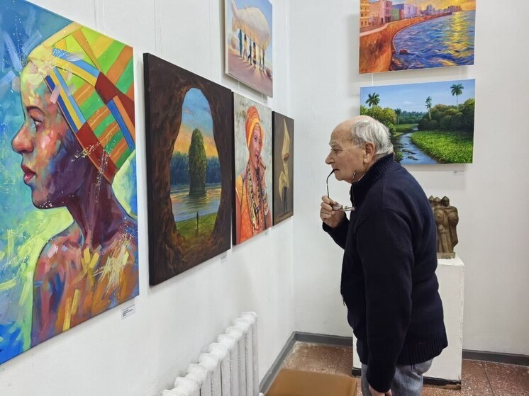 Кубинские художники привезли на выставку в Тулу более 30 картин