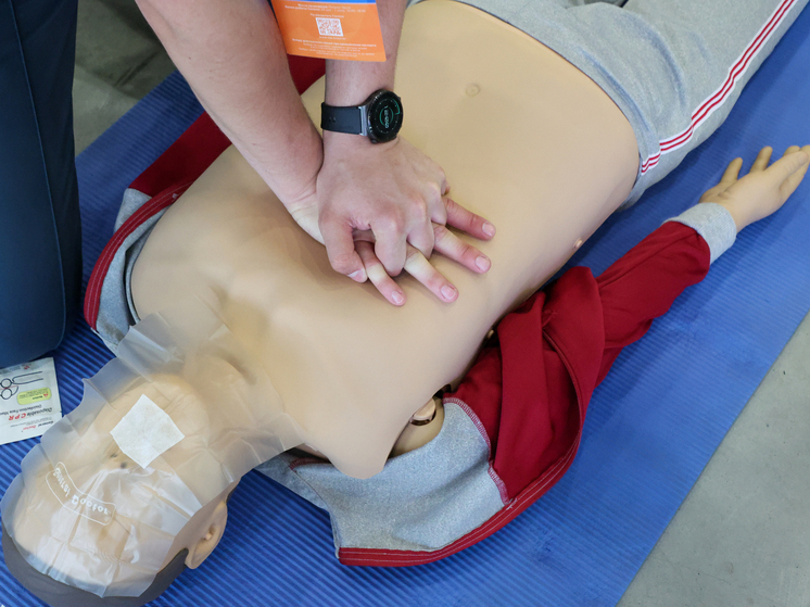 В Екатеринбурге врач-стажер вернул к жизни пациента с легочной тромбоэмболией