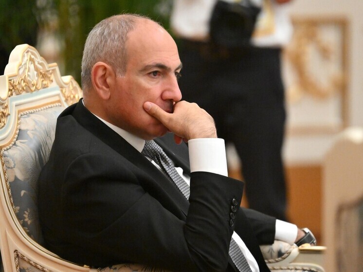 Премьер Армении Никол Пашинян назвал Католикоса всех армян Гарегина II угрозой национальной безопасности